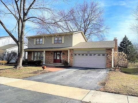 212 Willoway Dr, Naperville, IL 60540 photo 2