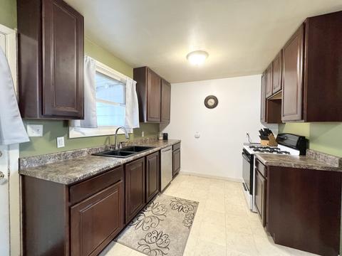 1475 Harper Dr, Rantoul, IL 61866 photo 3
