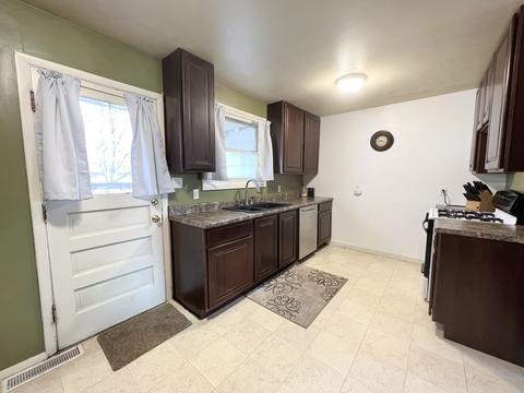 1475 Harper Dr, Rantoul, IL 61866 photo 6