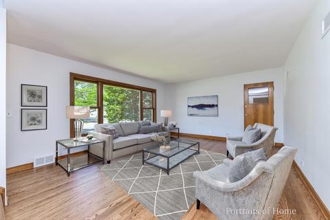 200 E North Ave, Elmhurst, IL 60126 photo 2