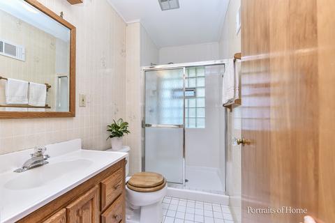 200 E North Ave, Elmhurst, IL 60126 photo 15