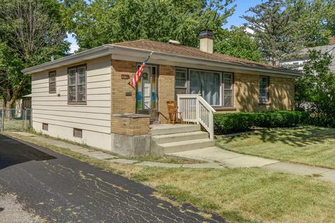 3012 Peoria St, Steger, IL 60475 photo 1