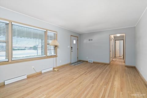 970 Sheffer Rd, Aurora, IL 60505 photo 5
