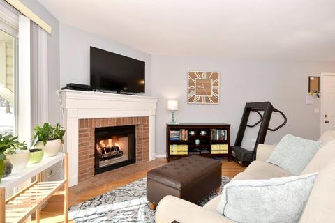 1622 Hadley Ct #C1, Wheeling, IL 60090 photo 4