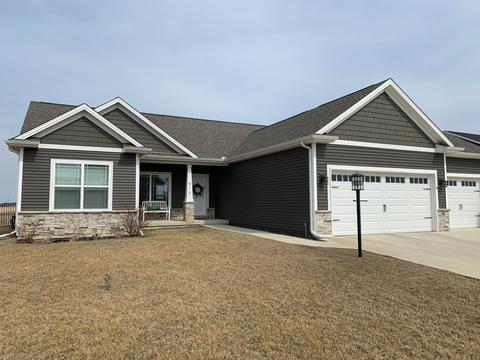 912 Declaration Dr, Savoy, IL 61874 photo 1