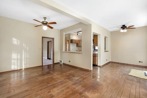 5725 W Hawthorne Ave, Berkeley, IL 60163 photo 3