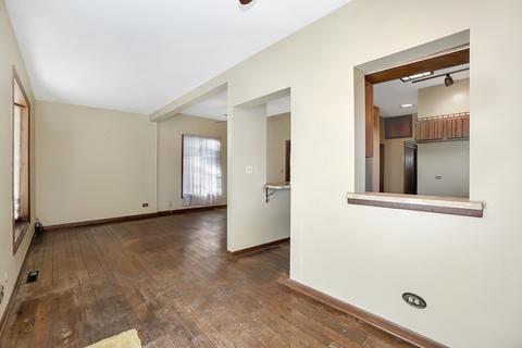5725 W Hawthorne Ave, Berkeley, IL 60163 photo 5