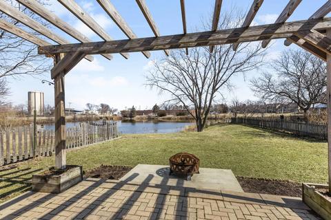 841 Willowbrook Dr, Wheeling, IL 60090 photo 20