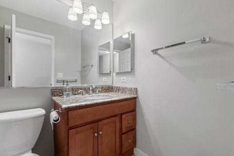 841 Willowbrook Dr, Wheeling, IL 60090 photo 16