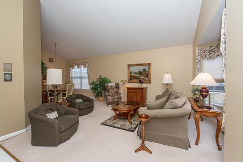 16154 S Dan Oconnell Dr, Plainfield, IL 60586 photo 3
