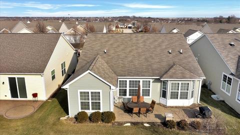 852 Cascade Falls Dr, Elgin, IL 60124 photo 25