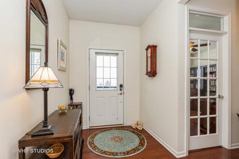 852 Cascade Falls Dr, Elgin, IL 60124 photo 4