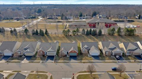 852 Cascade Falls Dr, Elgin, IL 60124 photo 44