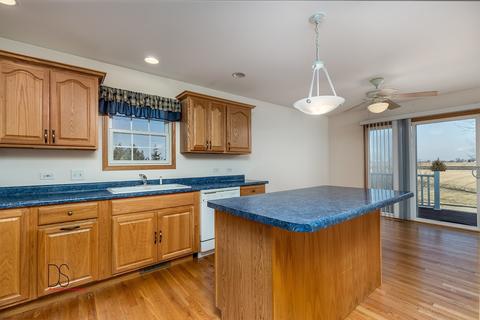 3976 E 2259th Rd, Serena, IL 60549 photo 6