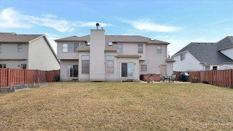 2039 Gardner Cir E, Aurora, IL 60503 photo 20