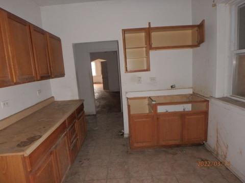 7940 S Honore St, Chicago, IL 60620 photo 4