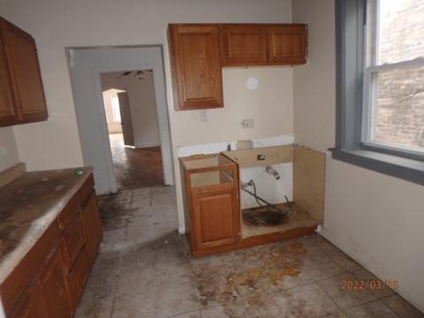 7940 S Honore St, Chicago, IL 60620 photo 17