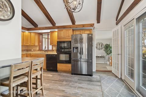 1820 E Algonquin Rd, Des Plaines, IL 60016 photo 5