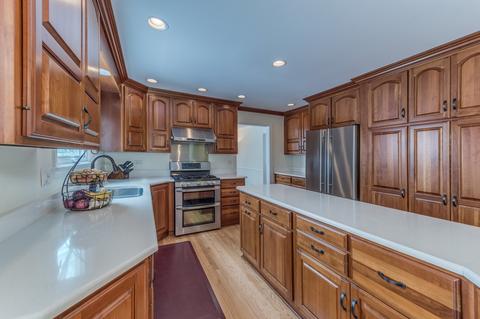 655 Cavalcade Cir, Naperville, IL 60540 photo 9