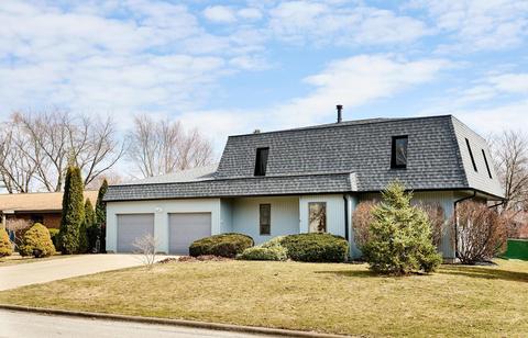116 Colchester Dr, Normal, IL 61761 photo 2