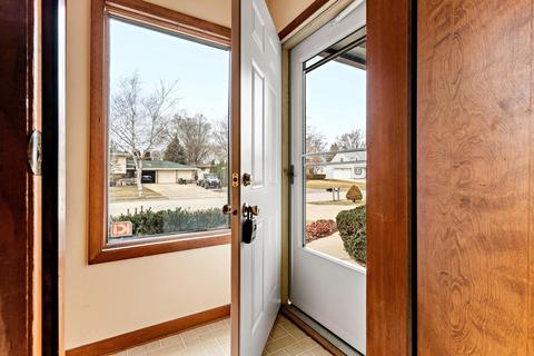 116 Colchester Dr, Normal, IL 61761 photo 8