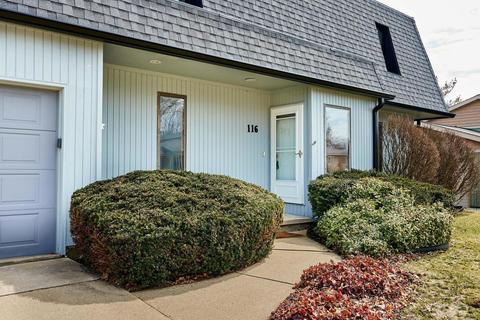 116 Colchester Dr, Normal, IL 61761 photo 4
