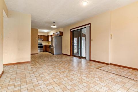 116 Colchester Dr, Normal, IL 61761 photo 13