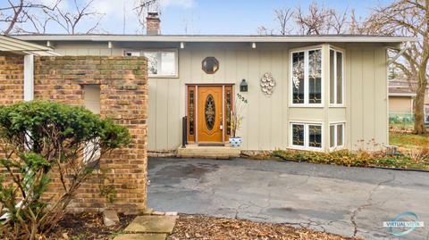 1224 Modaff Rd, Naperville, IL 60540 photo 2