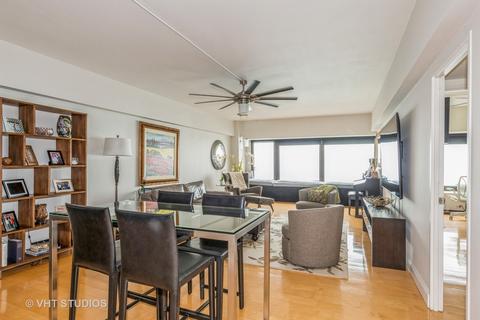 175 E Delaware Pl #6111, Chicago, IL 60611 photo 2