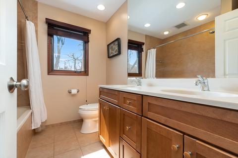 2705 Maynard Dr, Glenview, IL 60025 photo 19