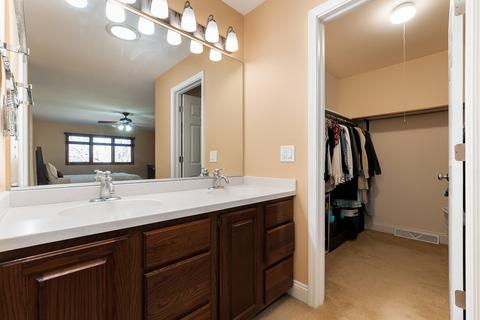 2705 Maynard Dr, Glenview, IL 60025 photo 18