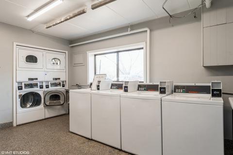 124 E Bailey Rd #M, Naperville, IL 60565 photo 9