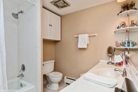 124 E Bailey Rd #M, Naperville, IL 60565 photo 8
