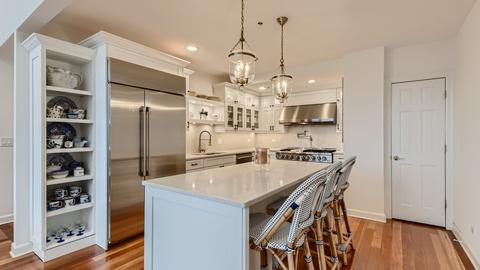 70 E 18th St #4D, Chicago, IL 60616 photo 4