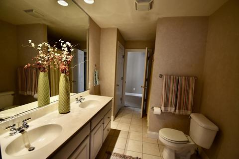 2 Honeysuckle Ct, Bloomington, IL 61704 photo 31
