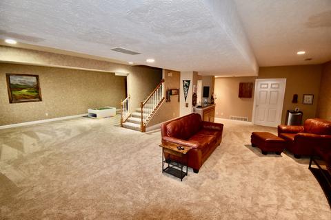 2 Honeysuckle Ct, Bloomington, IL 61704 photo 39