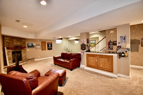 2 Honeysuckle Ct, Bloomington, IL 61704 photo 40