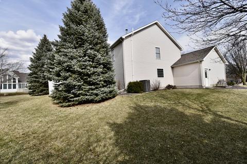 2 Honeysuckle Ct, Bloomington, IL 61704 photo 46