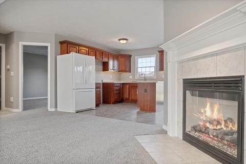 330 Fieldcrest Ct, Normal, IL 61761 photo 11