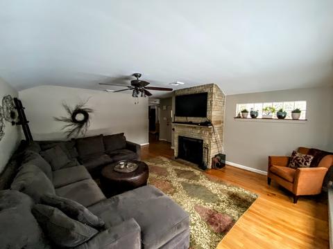 335 Darrow Ave, Evanston, IL 60202 photo 9