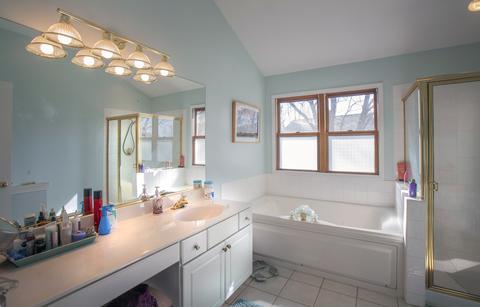 1098 Wakefield Dr, Elgin, IL 60120 photo 22