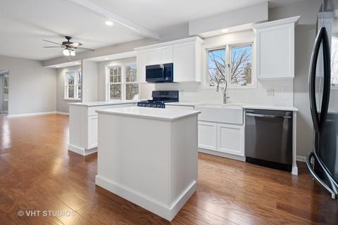 116 E 11th Ave, Naperville, IL 60563 photo 7