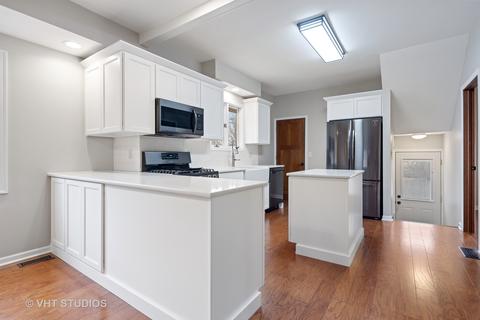 116 E 11th Ave, Naperville, IL 60563 photo 6