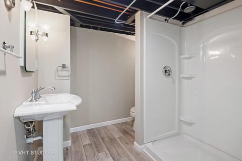 116 E 11th Ave, Naperville, IL 60563 photo 15