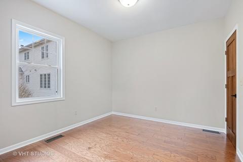 116 E 11th Ave, Naperville, IL 60563 photo 10