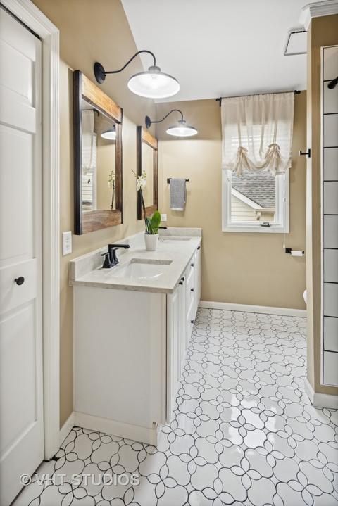 2064 Hallmark Ct, Wheaton, IL 60187 photo 21