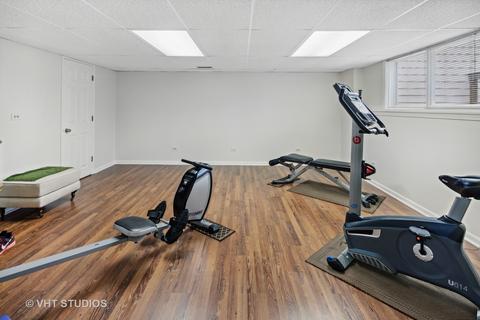 2064 Hallmark Ct, Wheaton, IL 60187 photo 25