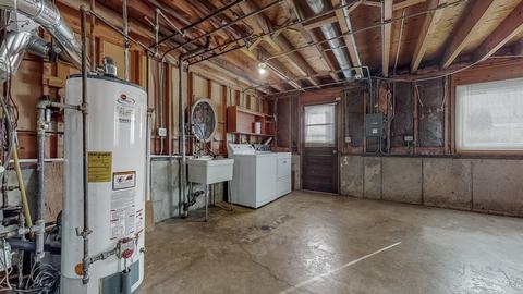 847 Kings Point Dr E, Addison, IL 60101 photo 28