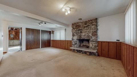 847 Kings Point Dr E, Addison, IL 60101 photo 25
