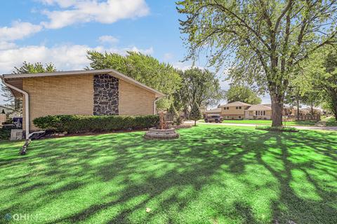 7553 S Octavia Ave, Bridgeview, IL 60455 photo 22